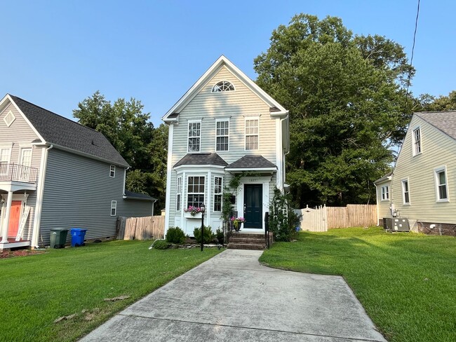 607 S Fuquay Ave in Fuquay Varina, NC - Building Photo - Building Photo