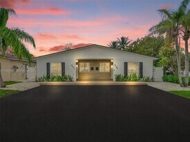 932 Mandarin Isle in Fort Lauderdale, FL - Building Photo