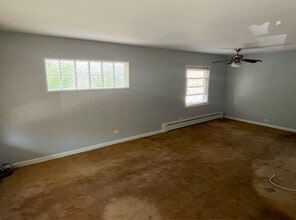 6052 W Miami Ave in Chicago, IL - Building Photo - Building Photo