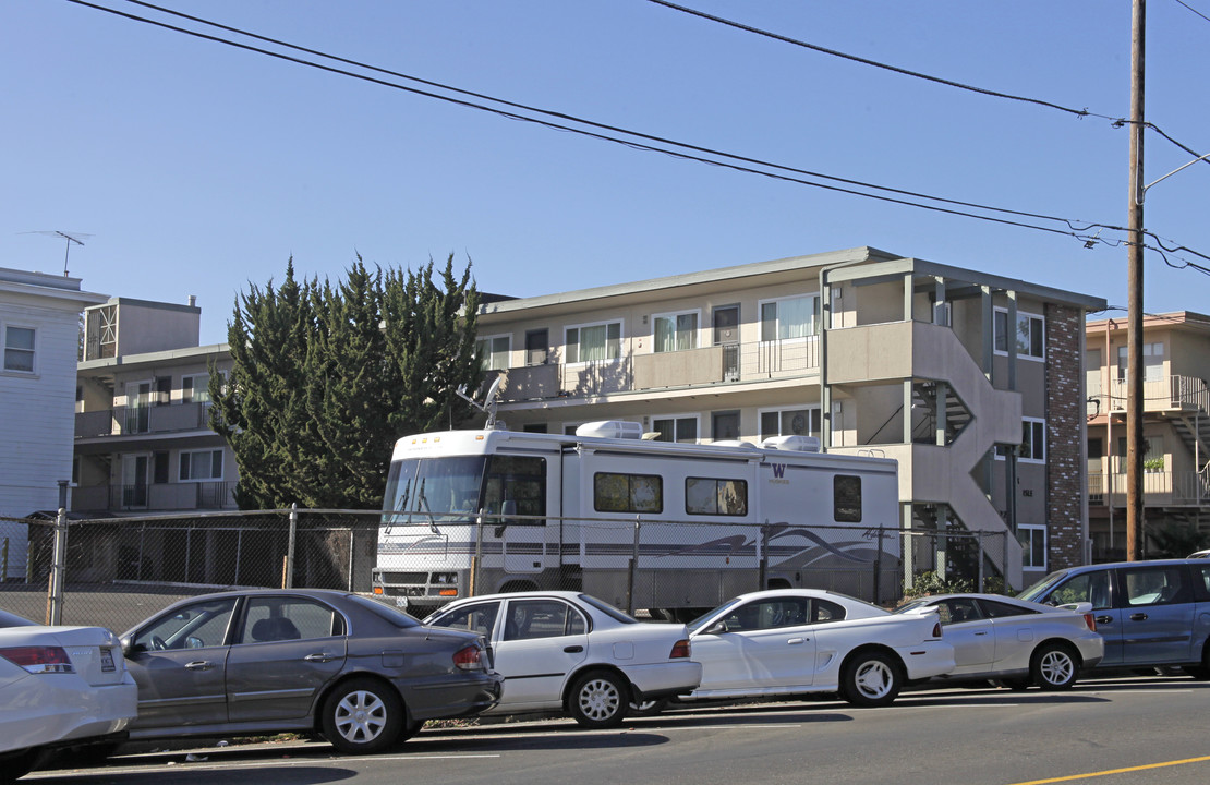 Park Isle Apartments in Alameda, CA - Foto de edificio