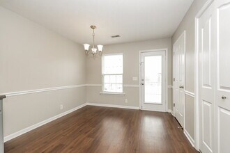 1017 Cheryl Ln in La Vergne, TN - Building Photo - Building Photo