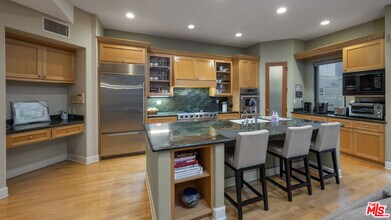 4115 Roma Ct in Los Angeles, CA - Building Photo - Building Photo