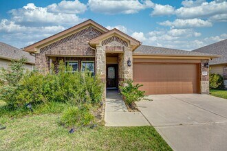 2031 Stella Pne Dr in Tomball, TX - Building Photo - Building Photo