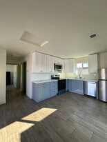 11090 Sanchez St, Unit B in Castroville, CA - Building Photo