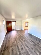 1454 Stanley Dr in Verona, PA - Building Photo - Building Photo