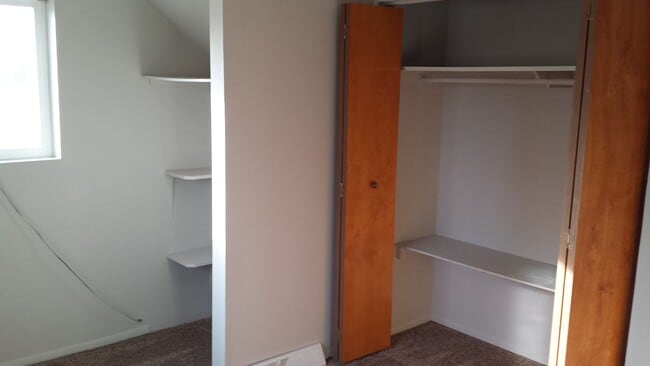 6344 Eastside Hwy in Florence, MT - Building Photo - Building Photo