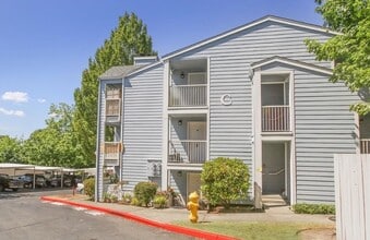 975 Aberdeen Ave NE in Renton, WA - Building Photo - Building Photo