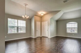 2700 Dawn Spring Dr in Little Elm, TX - Foto de edificio - Building Photo