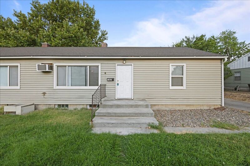 1407-1407 Marshall Ave in Richland, WA - Building Photo