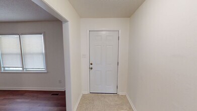 6107 Sabine Dr in Fayetteville, NC - Building Photo - Building Photo