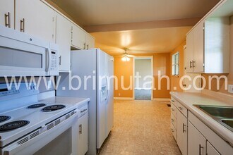 1561 E 4945 S in Holladay, UT - Building Photo - Building Photo