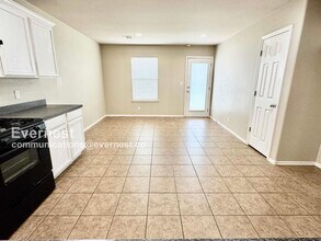 2220 E Elmira St in Broken Arrow, OK - Building Photo - Building Photo