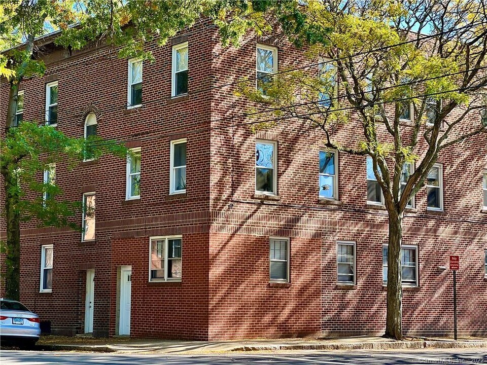 206 St John St-Unit -1 in New Haven, CT - Building Photo