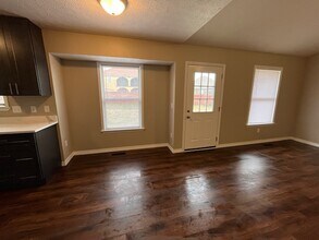 1907 Holly Springs Ave in Nixa, MO - Building Photo - Building Photo