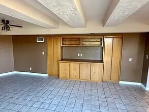 13114 Polvera Ave, Unit B in San Diego, CA - Building Photo - Building Photo