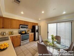 4327 Putting Green in San Antonio, TX - Building Photo - Building Photo