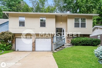 12042 Spanish Blvd in St. Louis, MO - Building Photo - Building Photo