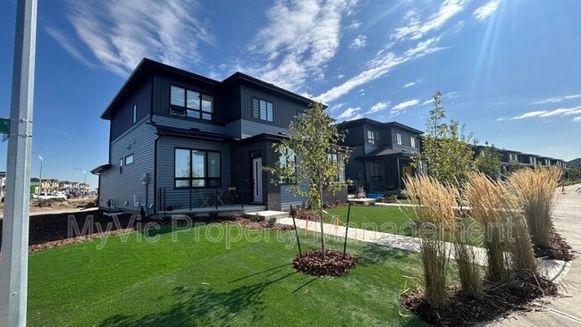 property at 114 Greenfield Link