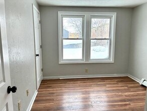 10 Cottage St in Worcester, MA - Building Photo - Building Photo