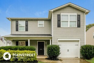 3031 Desmond Woods Dr in Greensboro, NC - Building Photo