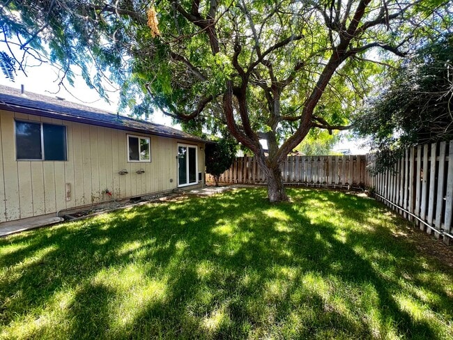 property at 1806 S 66th Ave