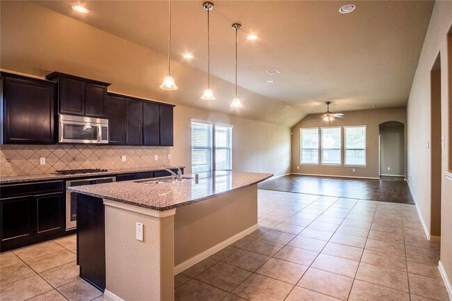 28519 Pleasant Forest Dr in Katy, TX - Building Photo - Building Photo