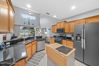 2020 Muirfield Way SE in Palm Bay, FL - Building Photo - Building Photo