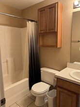 9116 Snowberry Dr in Oklahoma City, OK - Building Photo - Building Photo