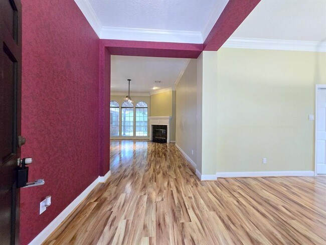 5118 Rebel Ridge Dr in Sugar Land, TX - Building Photo - Building Photo