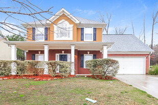 429 Kendrick Estates Dr in Jonesboro, GA - Building Photo