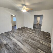 407 Adams Ln, Unit C in Lewiston, ID - Building Photo