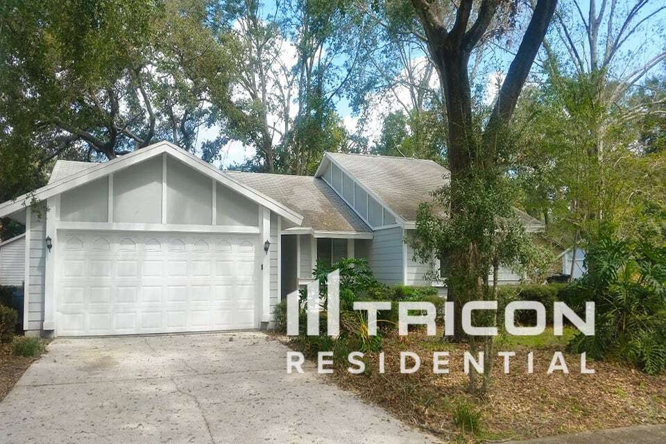 1937 Deanna Dr in Apopka, FL - Building Photo