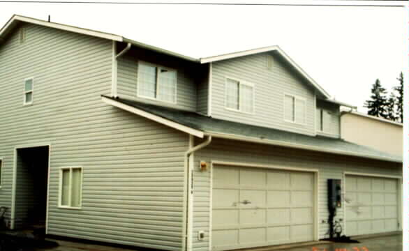 10429 19th Pl W in Everett, WA - Building Photo