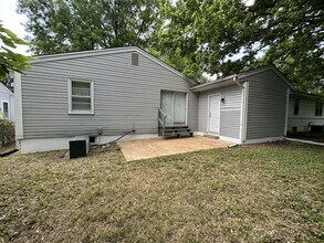 107 Anistasia Dr in St. Louis, MO - Building Photo - Building Photo