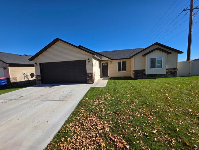 property at 287 Noble St