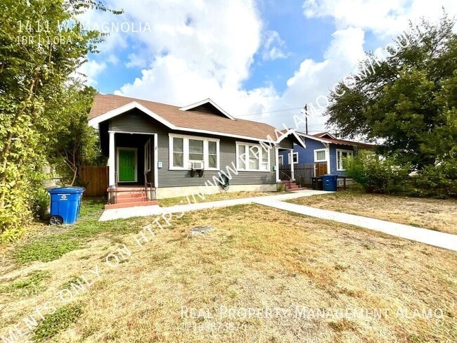 1411 W Magnolia Ave in San Antonio, TX - Building Photo - Building Photo