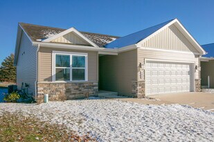 508 Filbert St in New Carlisle, IN - Building Photo