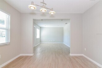 2112 Sylvester Ct in Lakeland, FL - Building Photo - Building Photo