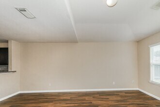 10802 Creek Mist Dr in Cypress, TX - Building Photo - Building Photo