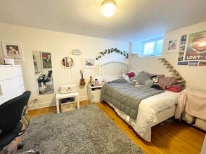 775 Parker St, Unit 1 in Boston, MA - Building Photo - Building Photo