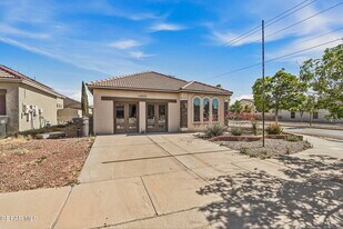 13470 Everingham St in El Paso, TX - Building Photo