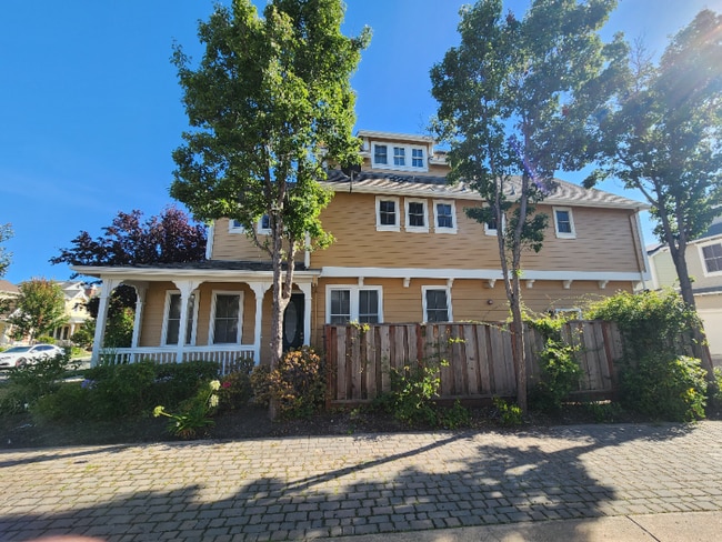 1117 Baywood Ln in Hercules, CA - Building Photo - Building Photo