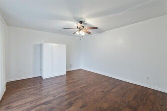 2726 Blanton St in Dallas, TX - Building Photo - Building Photo