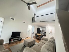 515 37th Ave N in Myrtle Beach, SC - Building Photo