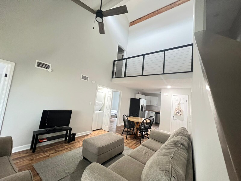 515 37th Ave N in Myrtle Beach, SC - Building Photo