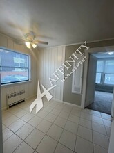 408 N Meridian in Puyallup, WA - Building Photo - Building Photo