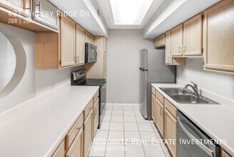 421 Shirley Ridge Dr in St. Charles, MO - Building Photo - Building Photo