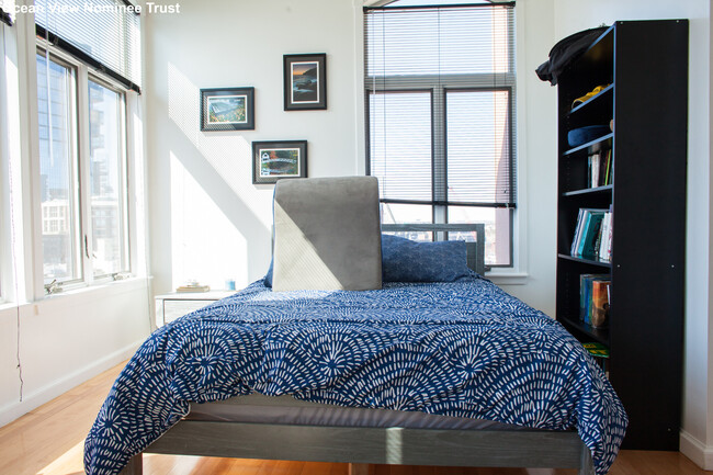 21 Snow Hill St, Unit Penthouse