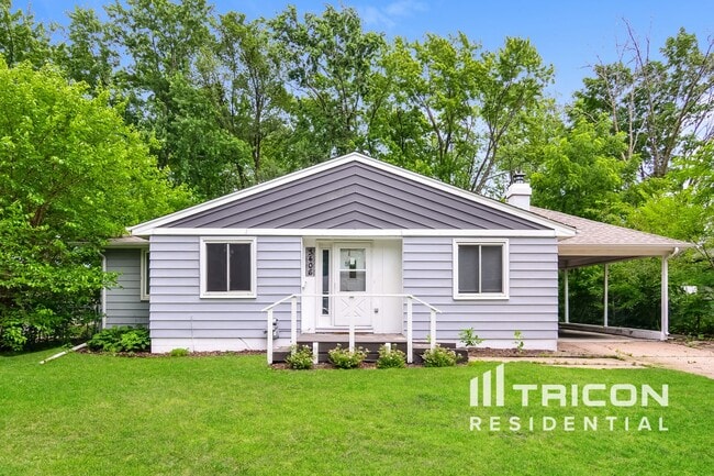 property at 5406 Utah Ave N