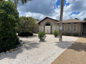 2709 Casey Key Rd in Nokomis, FL - Building Photo - Building Photo